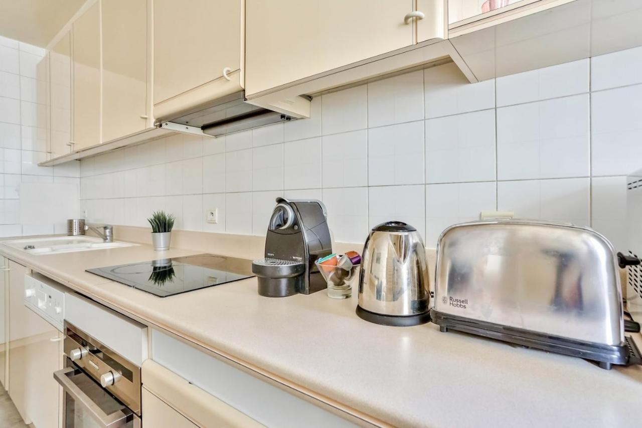 Appartement Quartier Arc De Triomphe Free Netflix Parigi Esterno foto