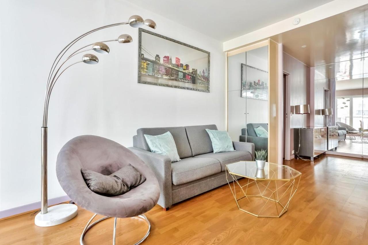 Appartement Quartier Arc De Triomphe Free Netflix Parigi Esterno foto